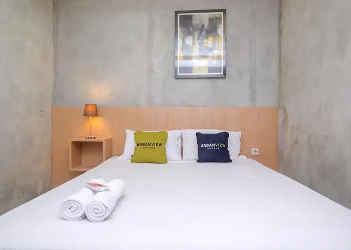 Urbanview Hotel Syariah Artamara Tegal By Reddoorz
