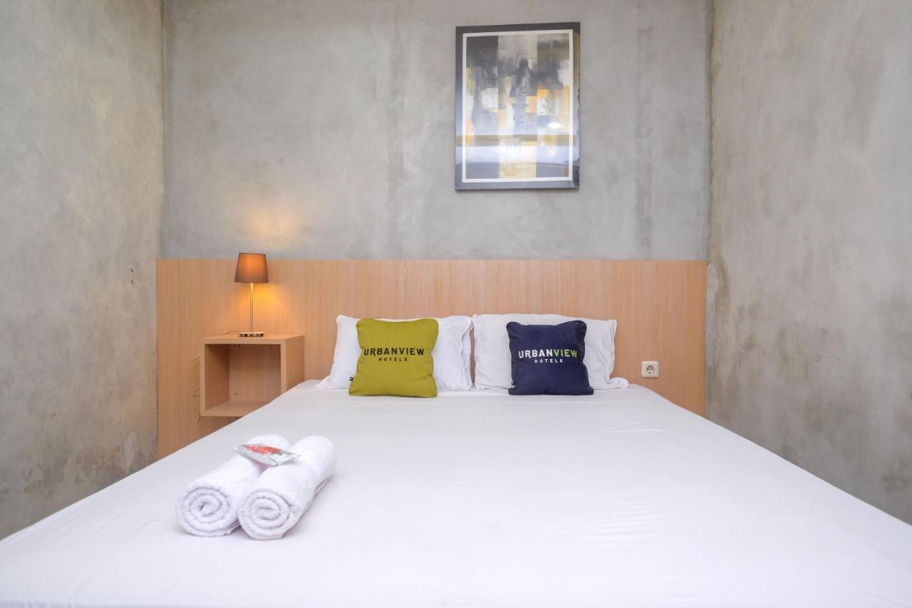 Urbanview Syariah Artamara By Reddoorz 3* Tegal (Central Java)