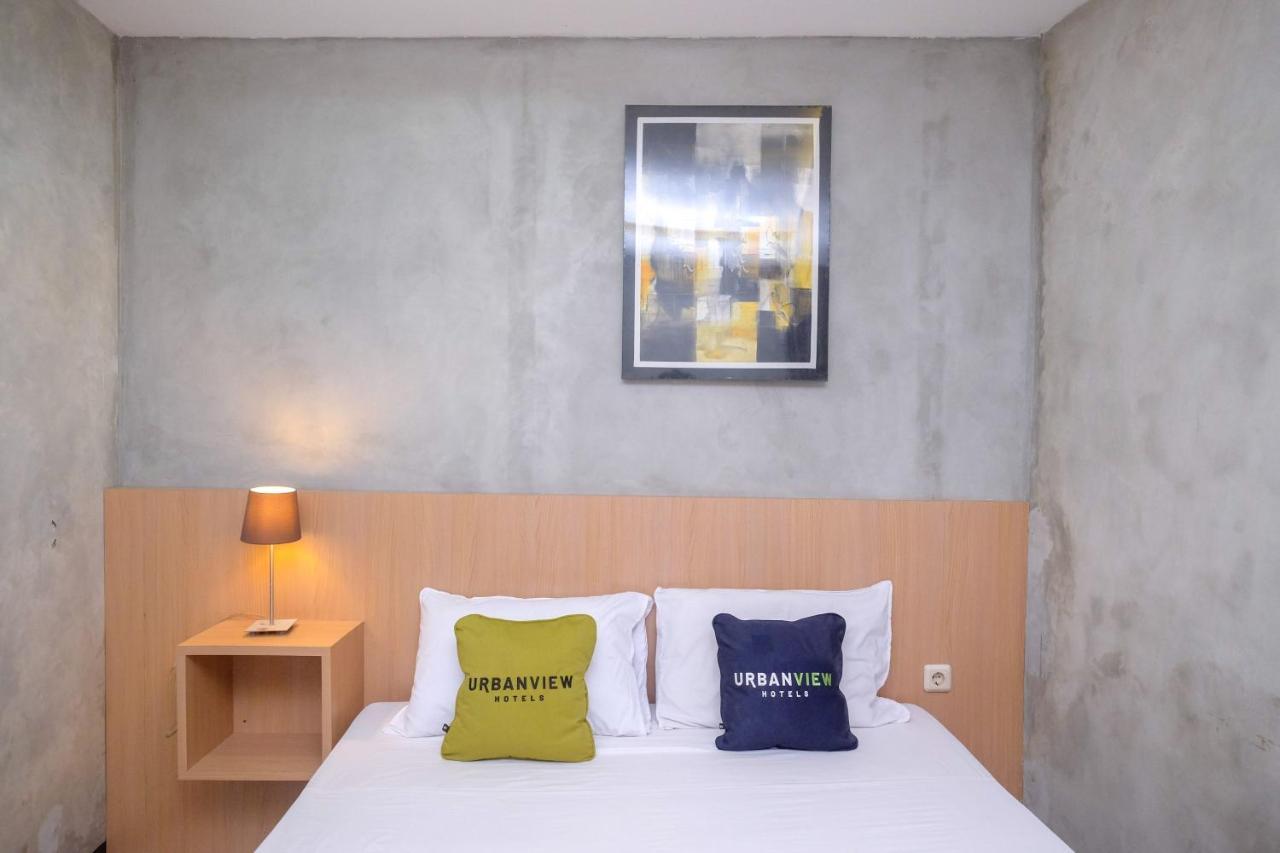 Urbanview Syariah Artamara By Reddoorz Hotel Tegal (Central Java)